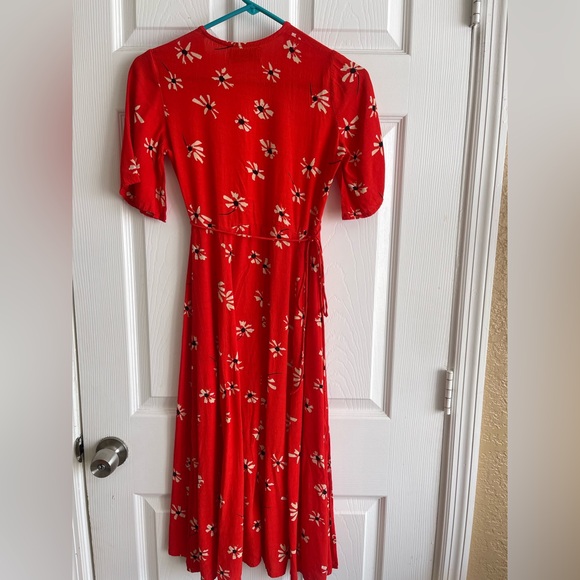 Anthropologie Faithfull the Brand Red Floral Midi Dress  wrap size xs - Picture 10 of 16